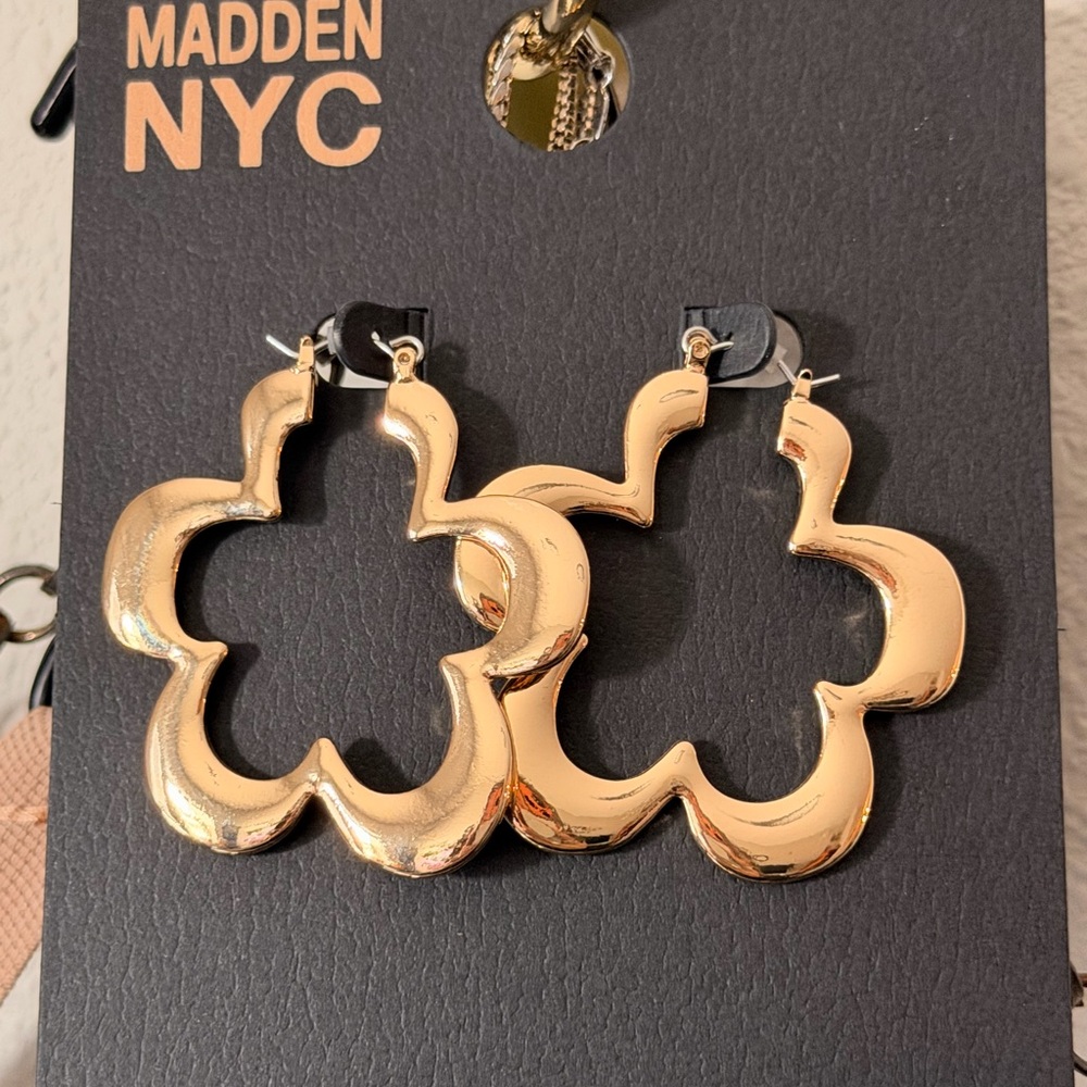 Madden NYC Gold Floral-Shaped Hoop Earrings